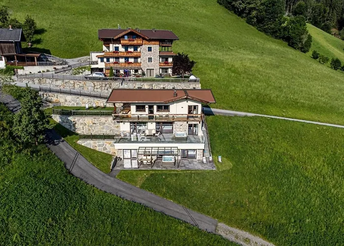 Deluxe Goldreh Tatil Evi